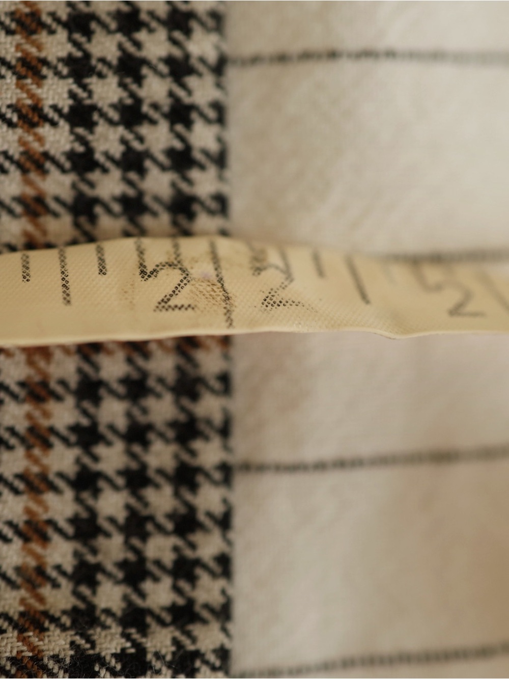 Plaid Knee Length Skirt - Picture 6 of 6